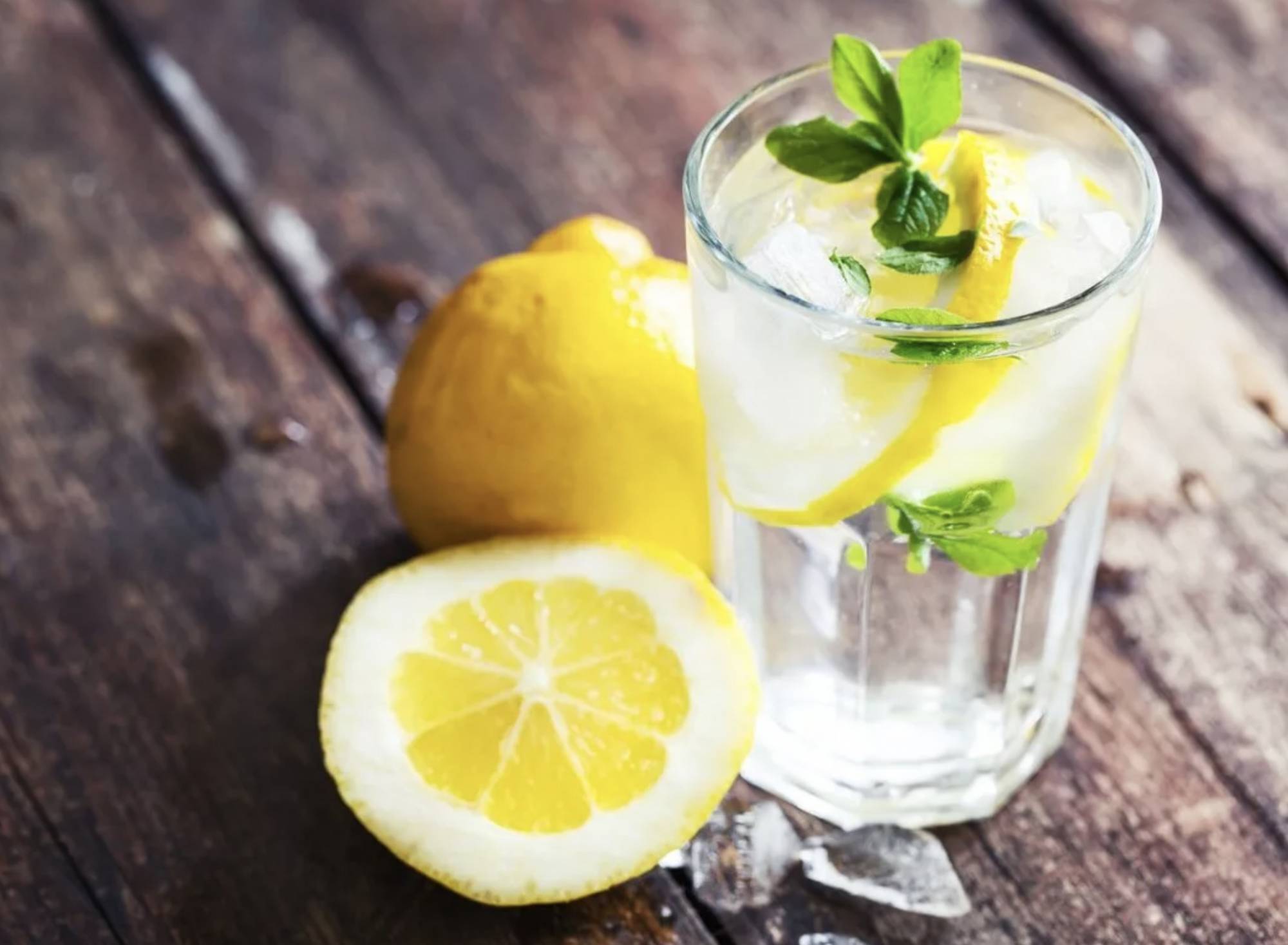 Лимонная вода