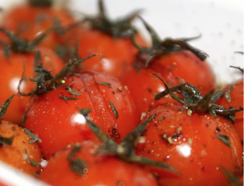 Томленые помидоры