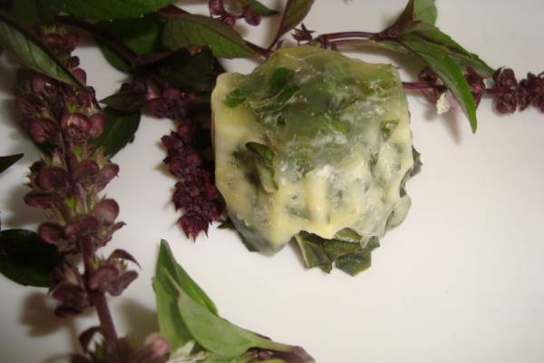 Базилик в масле