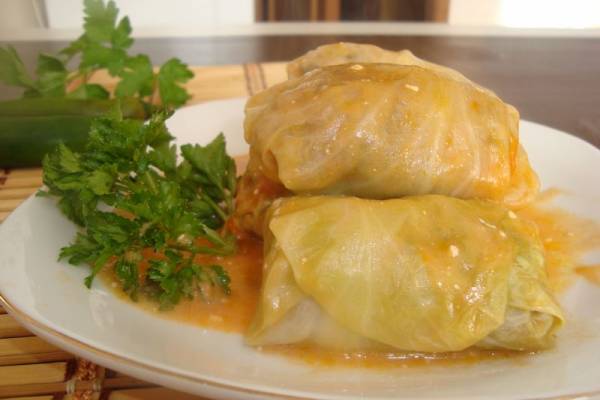 Голубцы мясные с перловкой