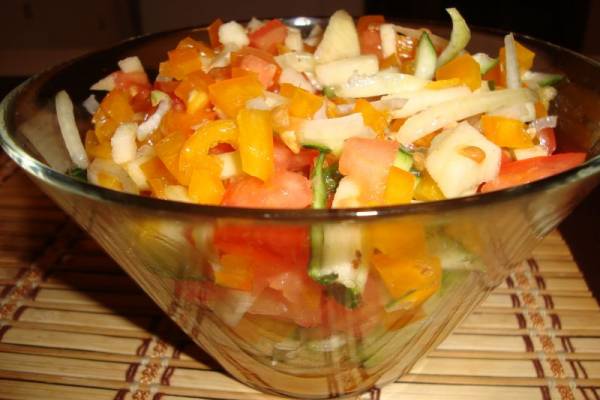 Салат с острой заправкой