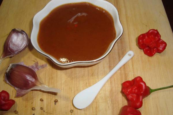 Соус из желтой сливы