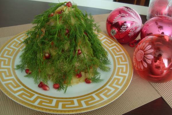Салат постный Елочка