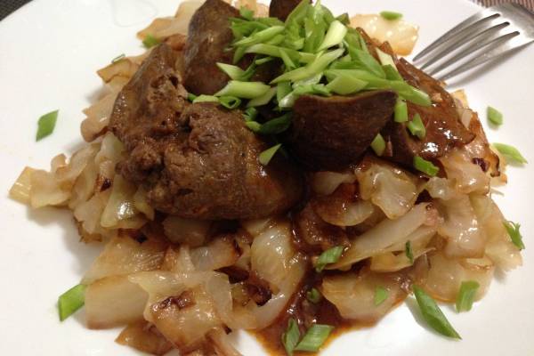 Куриная печень в соусе