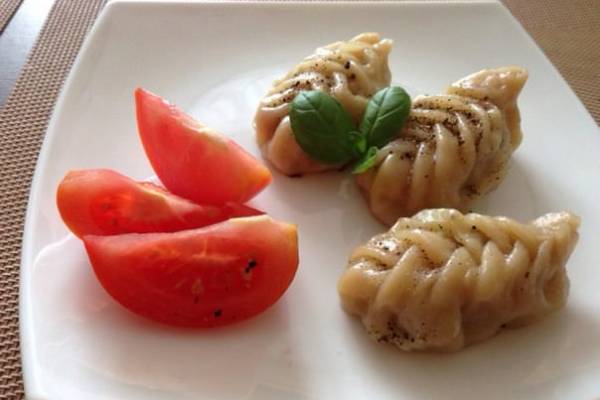 Манты со скумбрией