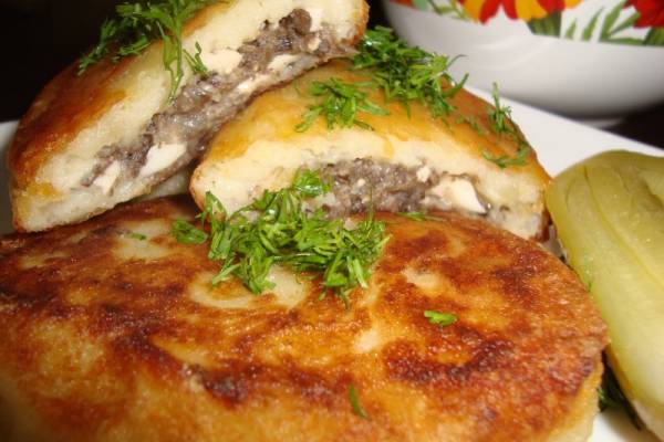 Зразы картофельные с грибной начинкой
