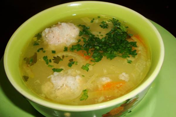 Рисовый суп с фрикадельками