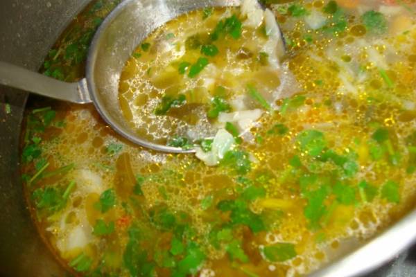 Щи с маринованной крапивой