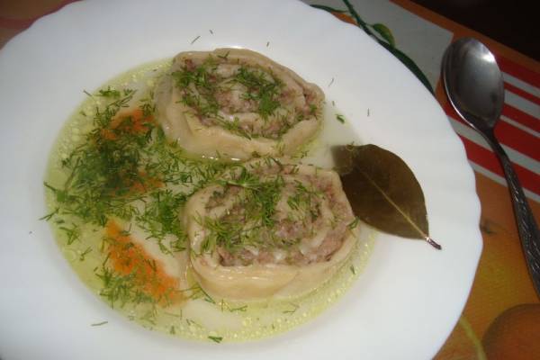 Мясные рулеты, (ханум) с бульоном