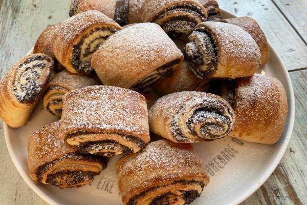 Рулетики с маком