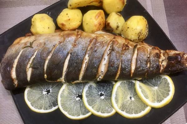 Запечённая горбуша 