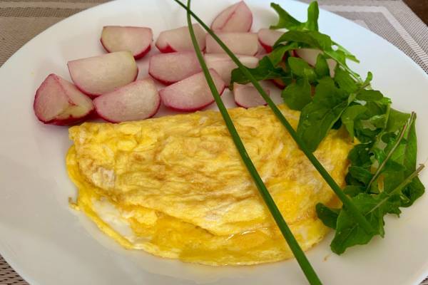 Омлет с жареным редисом