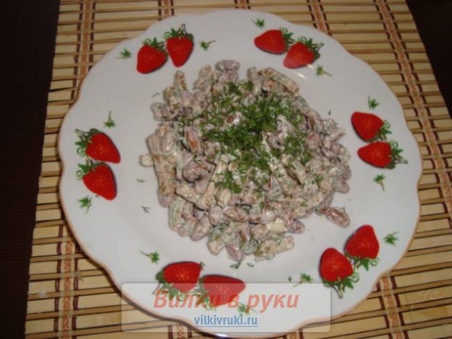 Салат из фасоли