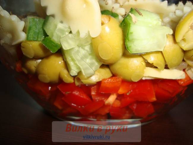 Салат из макарон по-итальянски