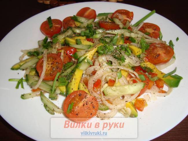 Салат с авокадо