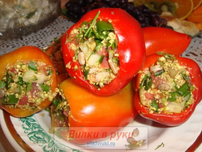 Овощной салат в Болгарском перце