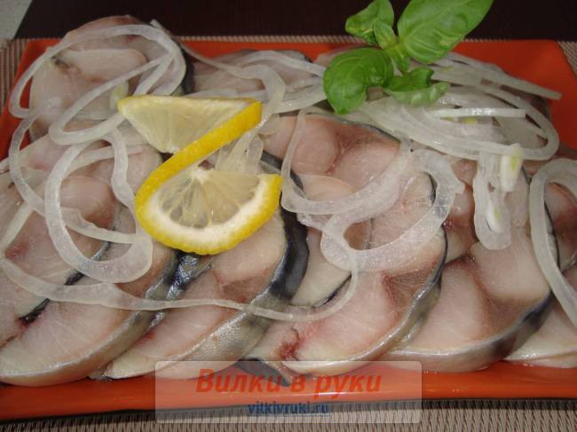 Рулет из скумбрии