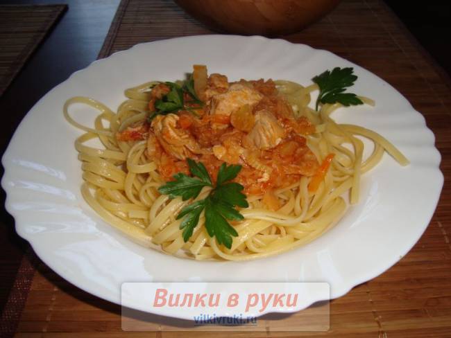 Куриная грудка с овощами