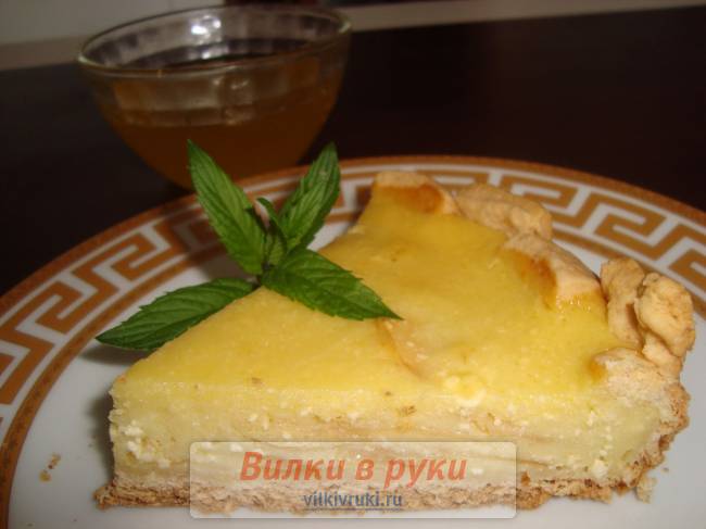 Пирог с яблоками и творогом