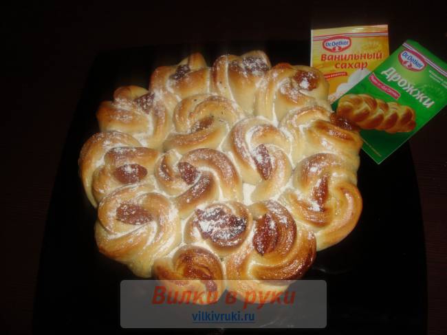 Пирог из розочек