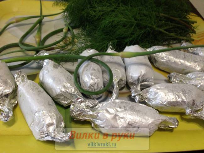 Чесночные стрелки с укропом