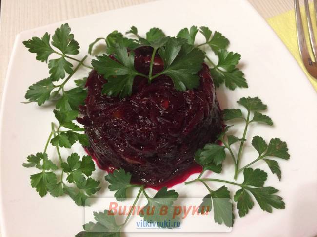 Свекла с жареным луком на зиму