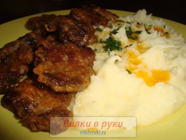 Куриные сердечки отбивные