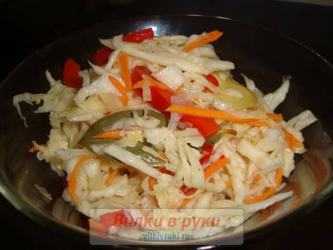 Маринованная капуста деликатесная