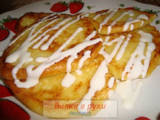 Оладьи с творогом и яблоками