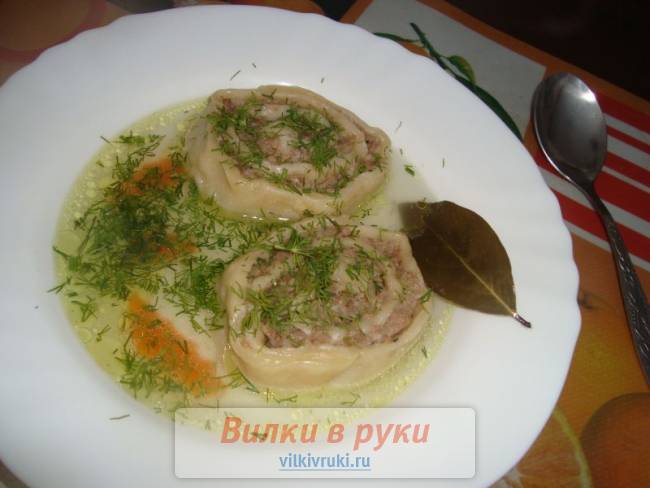 Мясные рулеты, (ханум) с бульоном