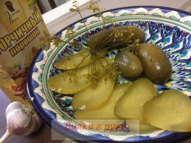 Солёные огурцы как бочковые